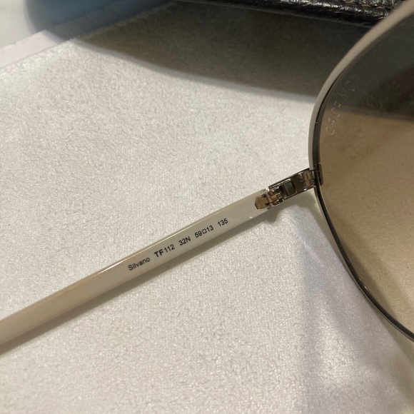 Tom Ford Silvano Sunglasses - Picture 4 of 4